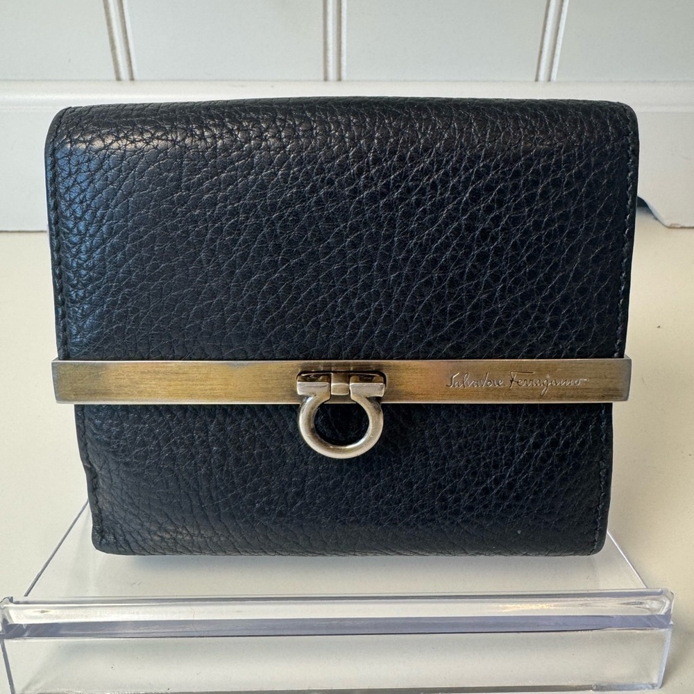 Salvatore Ferragamo Vintage Hook Bi Fold Black Pebbled Leather Wallet